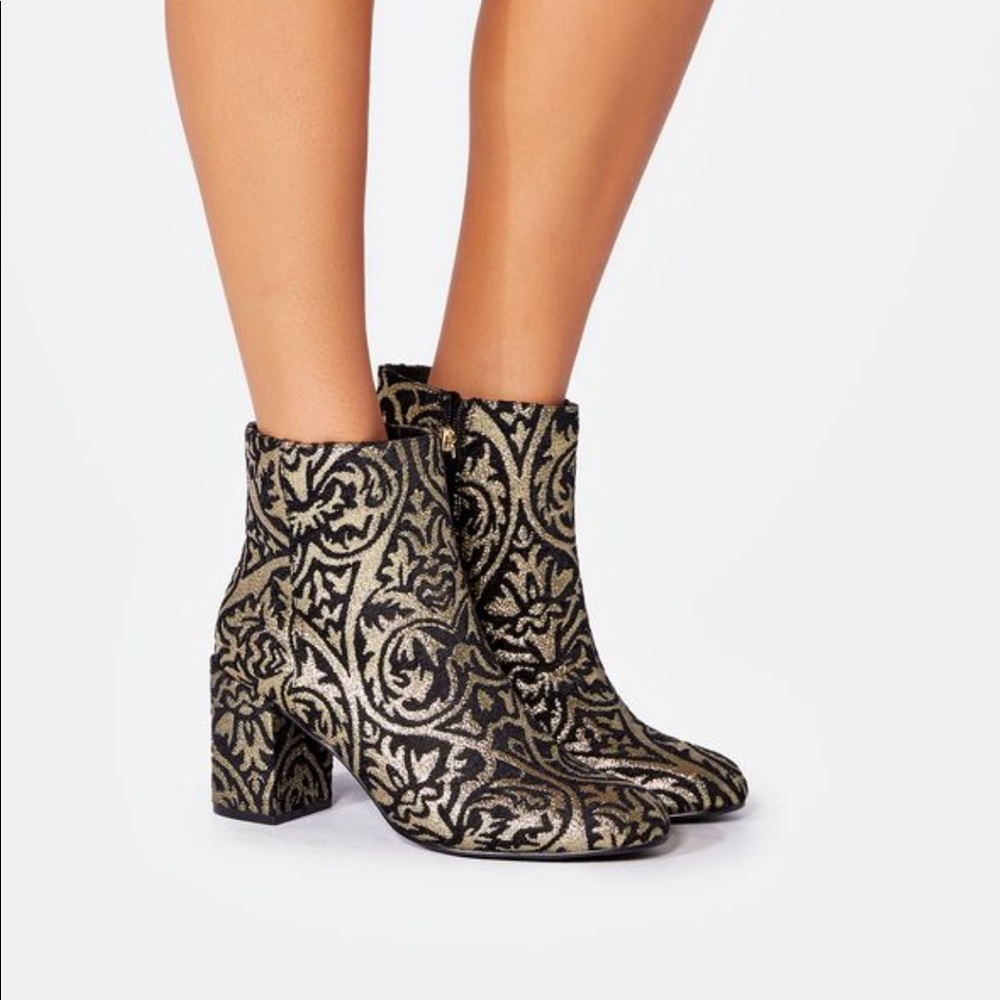 Justfab black and gold heeled boots size 6.5